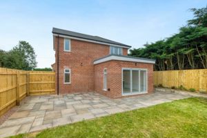 Photo 17- click for photo gallery